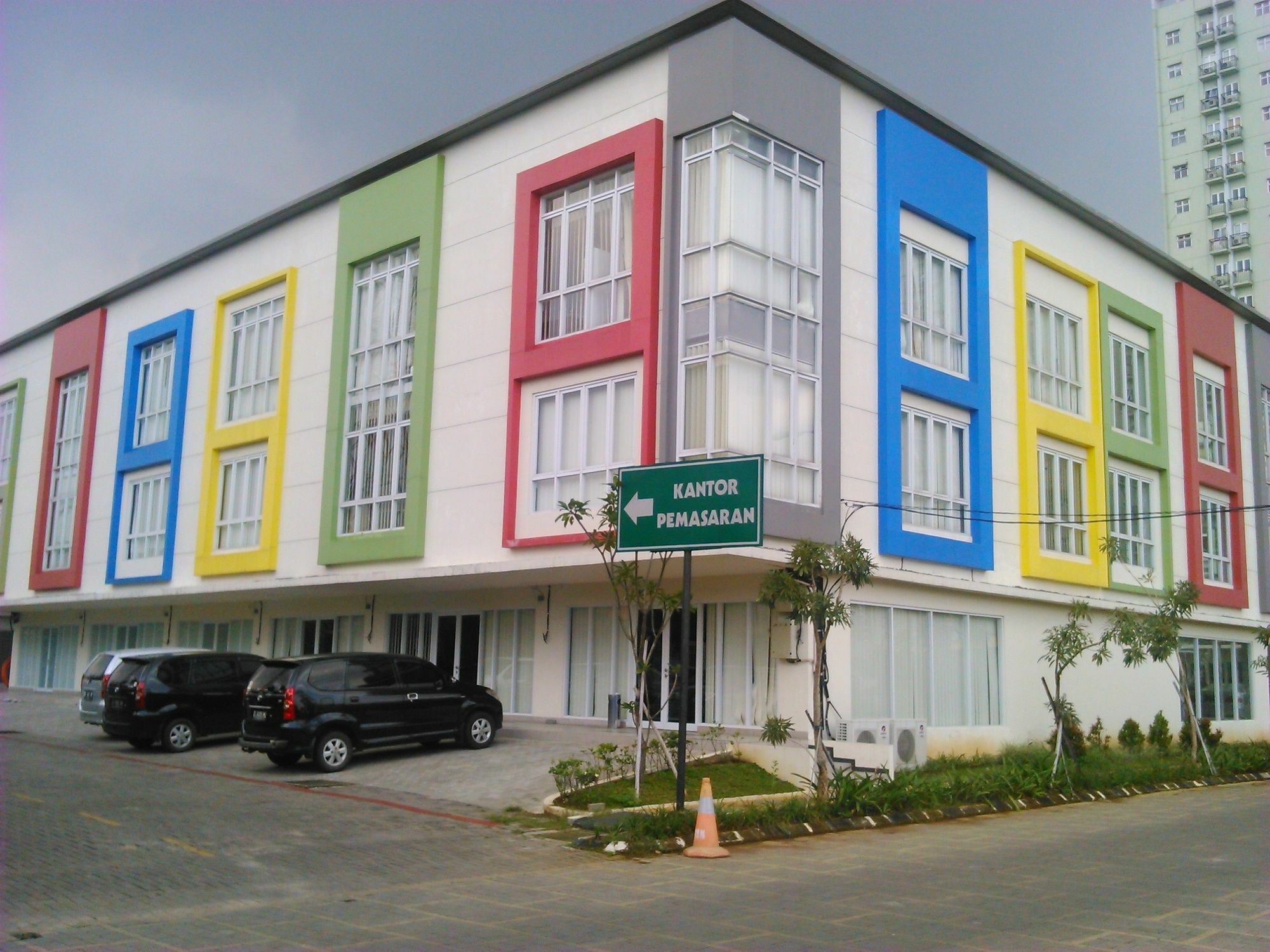 The Suites Metro Apartment - Putri Bandung Dış mekan fotoğraf