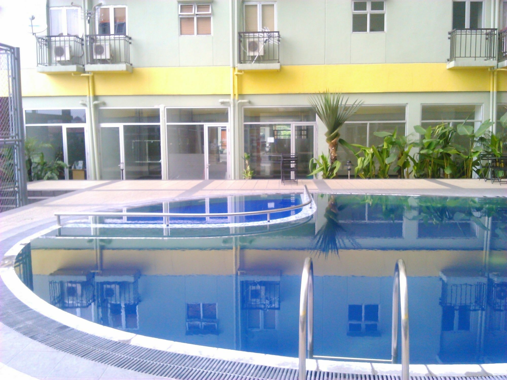 The Suites Metro Apartment - Putri Bandung Dış mekan fotoğraf