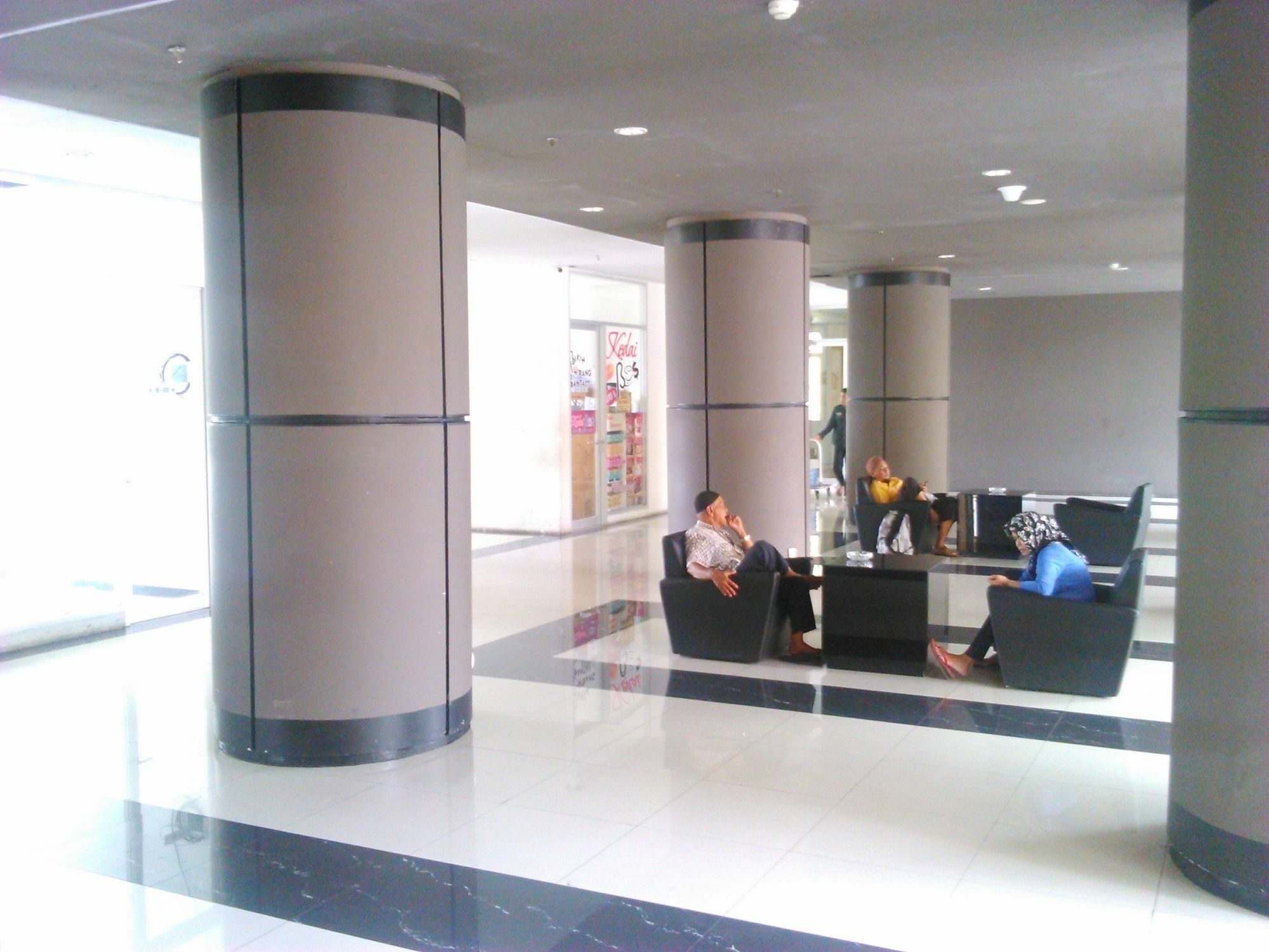 The Suites Metro Apartment - Putri Bandung Dış mekan fotoğraf